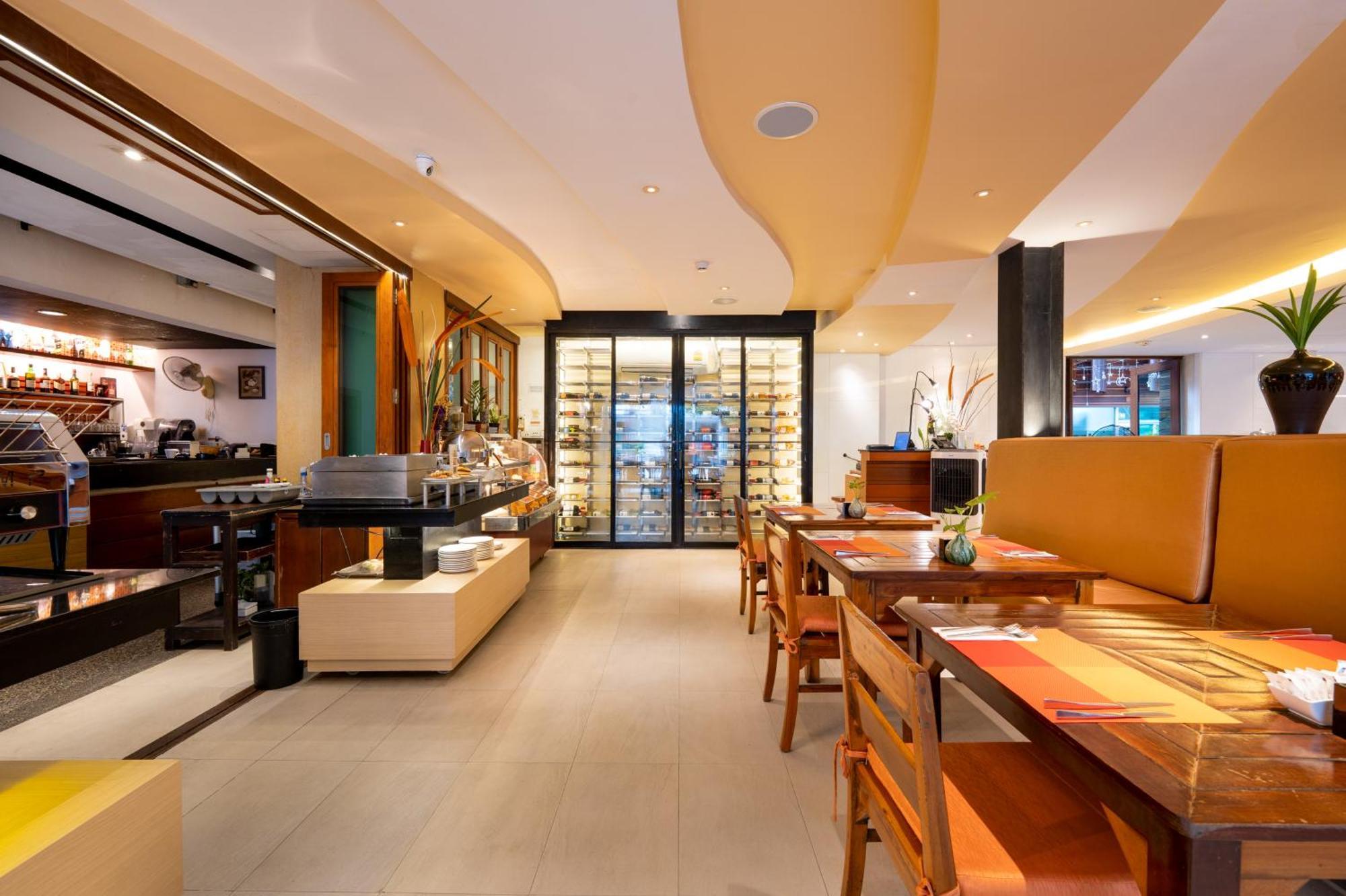 La Flora Resort Patong Εξωτερικό φωτογραφία