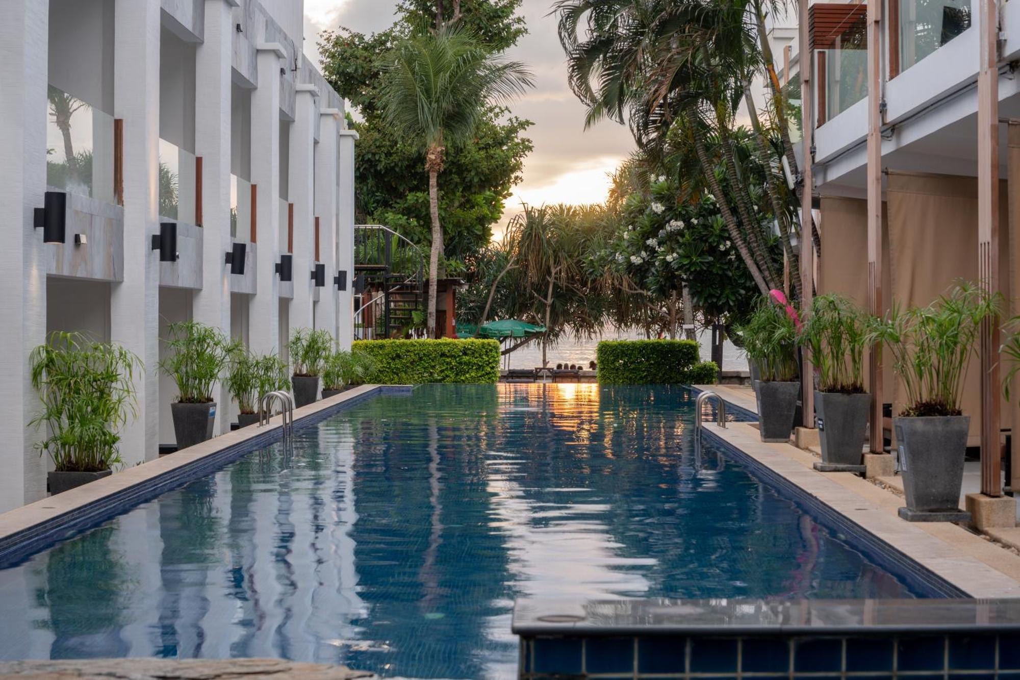 La Flora Resort Patong Εξωτερικό φωτογραφία